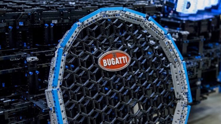 La Bugatti Chiron revue selon Lego à l'échelle 1 : et elle roule